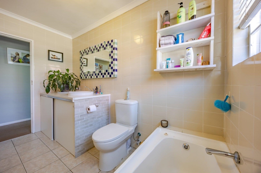 3 Bedroom Property for Sale in Muizenberg Western Cape